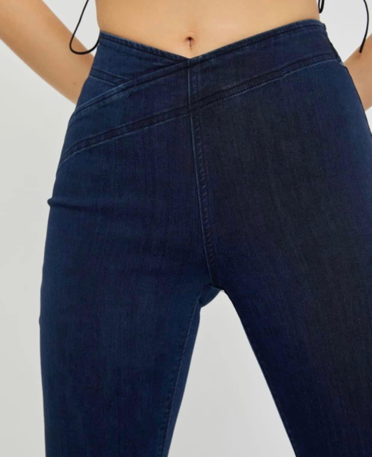 Overlapped waist Denim