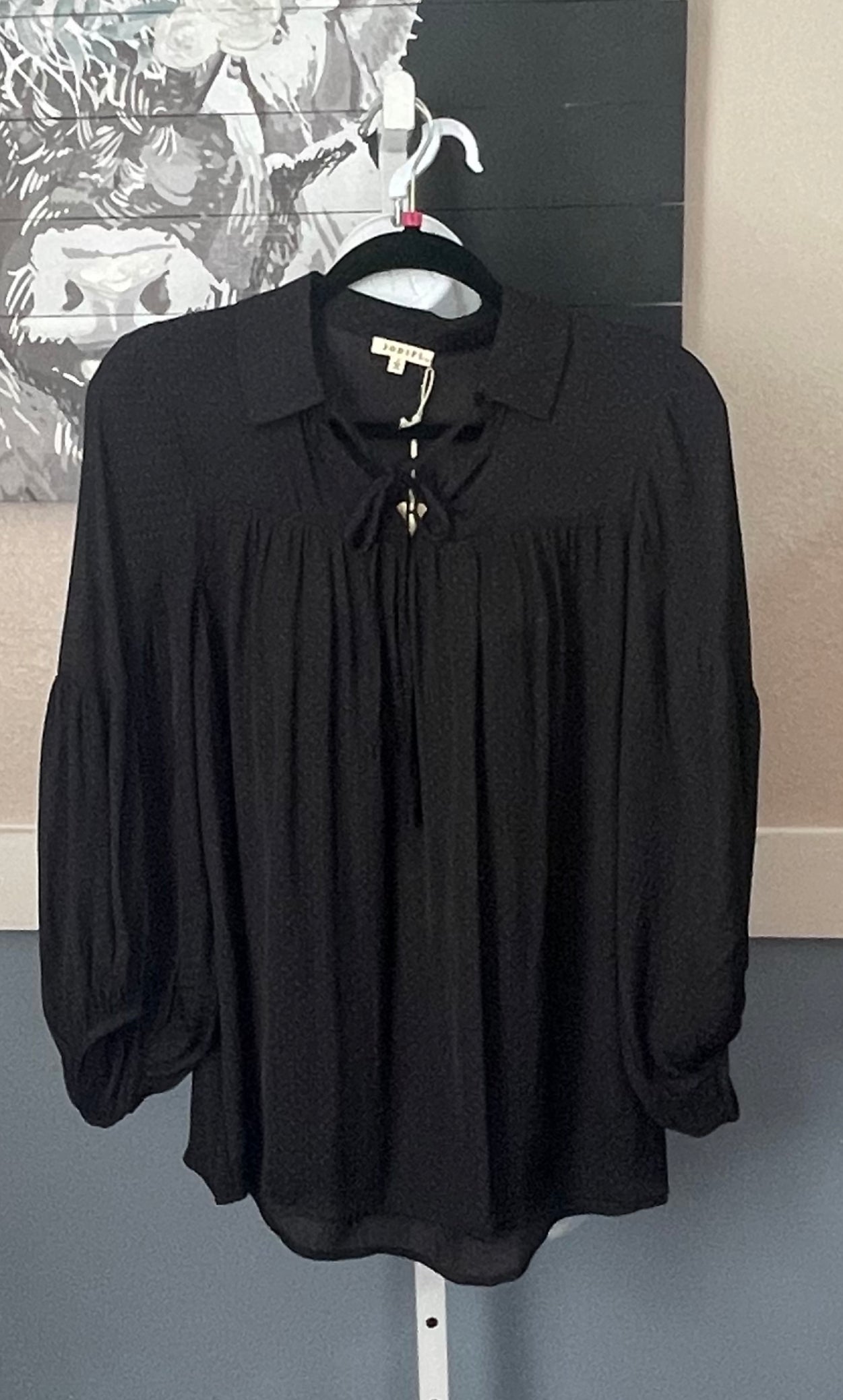 Dot Print Collared Tie Top
