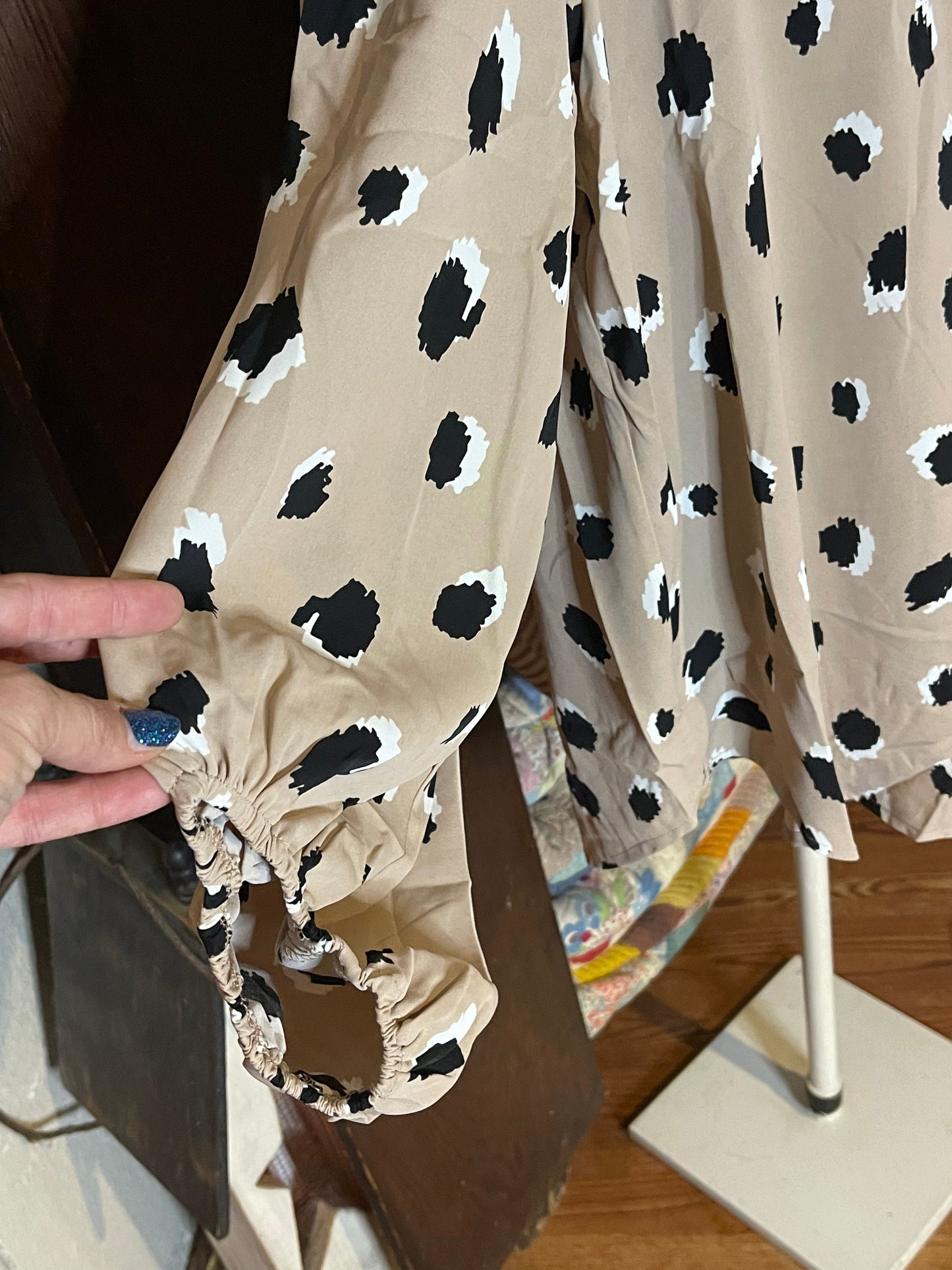 Cheetah Print Bubble Sleeve top