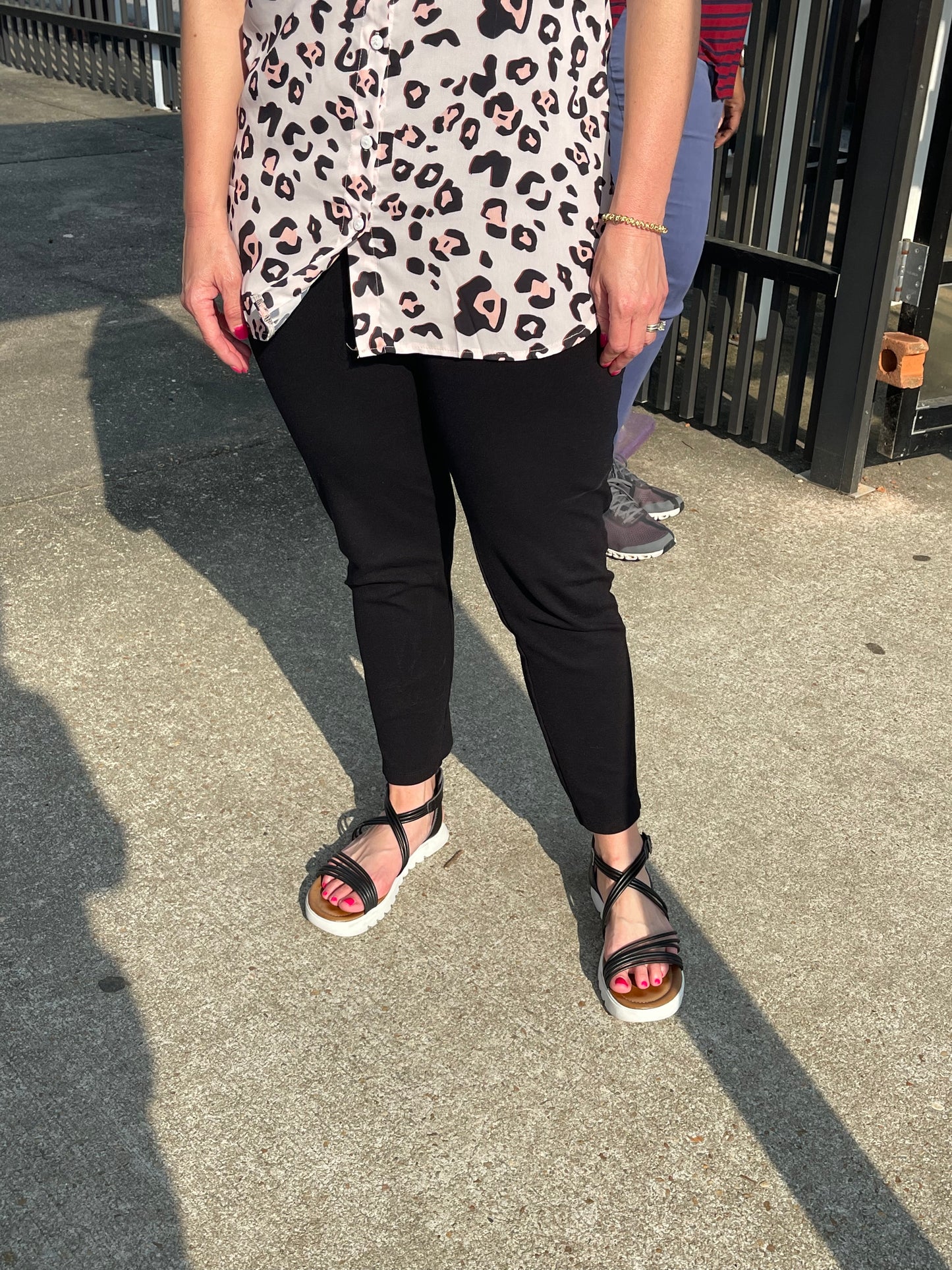 Plus Cropped Capri pants with Slit